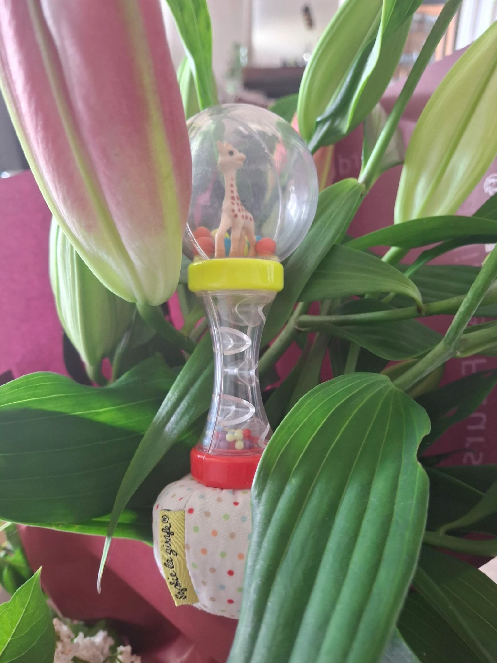 Hochet maracas Sophie la girafe marque vulli